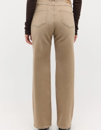 duurzame jeans in de kleur beige