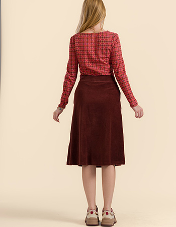 alamour Holly midi-rok van ribvelours in chocolate kleur, eerlijk geproduceerd