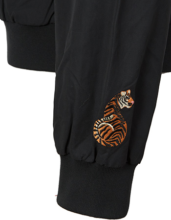 Jas Wild Heart Tiger Black detail