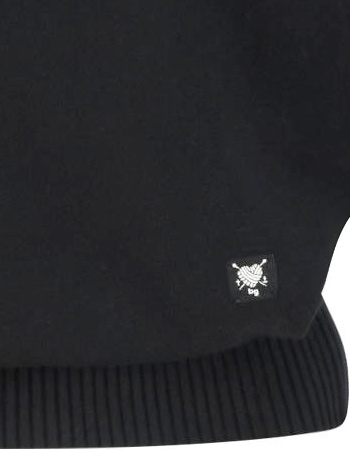 Trui Picnic Friend Elegant Lady In Black detail