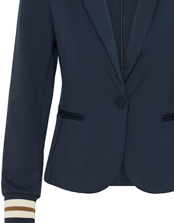 Blazer Byrizetta Dark Sapphire detail