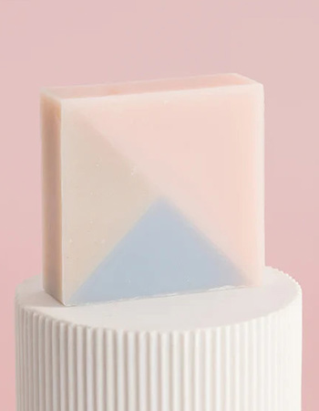 Franse Zeep Organic Facette Coco Sesame Rhassoul detail