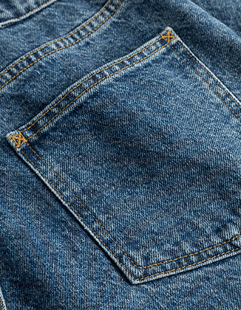 Jeans Berlin Flare Mid Blue detail