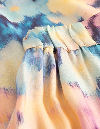 Rok Viken Ikat Field Multi Color detail