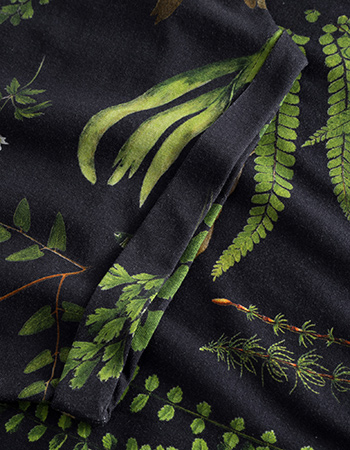 T‑shirt Visby Secret Garden Black detail