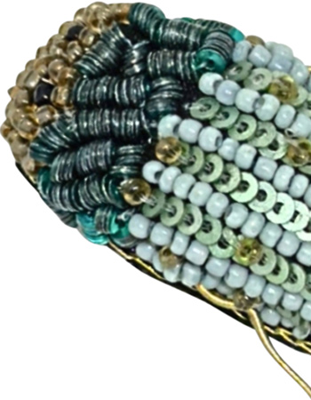 Handgemaakte Broche Scarabee Baby Blue detail