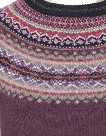 Trui Alpine Fair Isle Merino Lamswol Tyrian detail