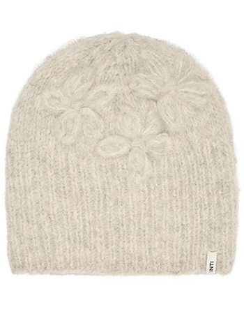 Muts Alpaca  Daisy Silver