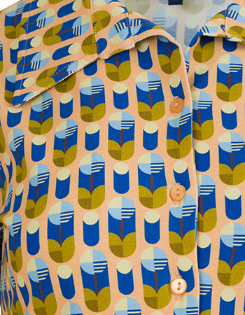 Blouse Sara Artificial Flower detail