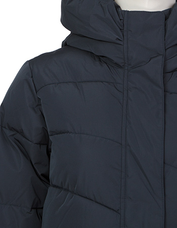 Puffer Waves Quilt Dark Navy detail