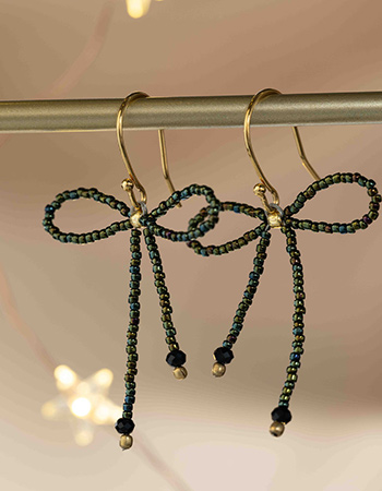 Handgemaakte oorbellen van A Beautiful Story – vol symboliek en liefde voor mens