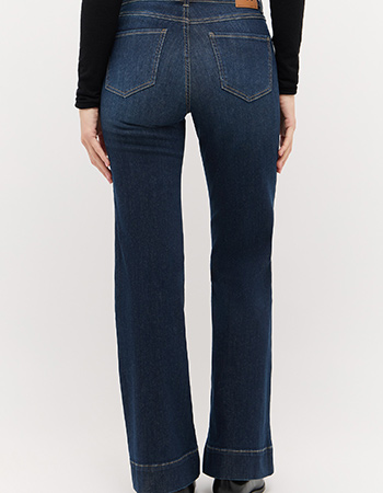 betaalbare jeans donker model