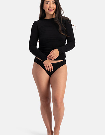 Dit merinowol-bamboe shirt voelt zacht aan, ademt goed en is perfect voor koude 