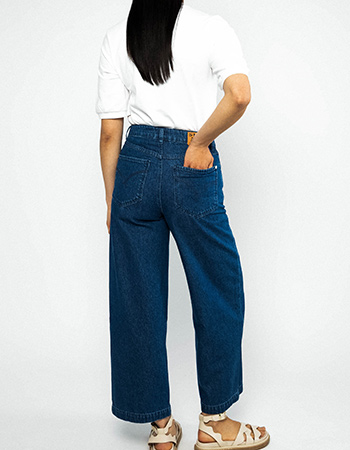 tijdloze vrouwelijke jeans van Bluts