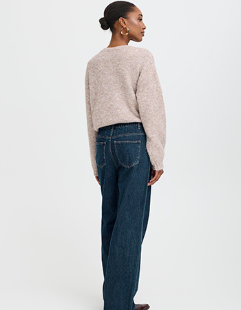 Draag bewust met deze jeans van B.Young. Duurzame denim die past bij jouw stijl 