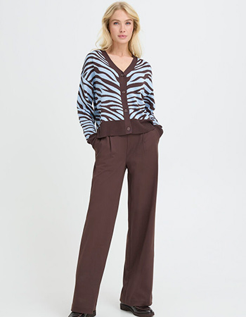Duurzame damesmode: cardigan met zebraprint van B.Young