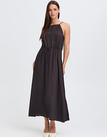 zwierige zwarte vakantiejurk