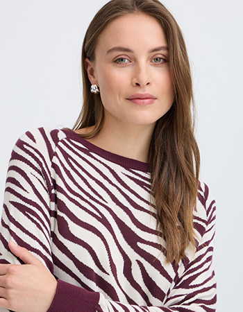 B.Young trui met ronde hals en zebraprint, eerlijk geproduceerd watMooi