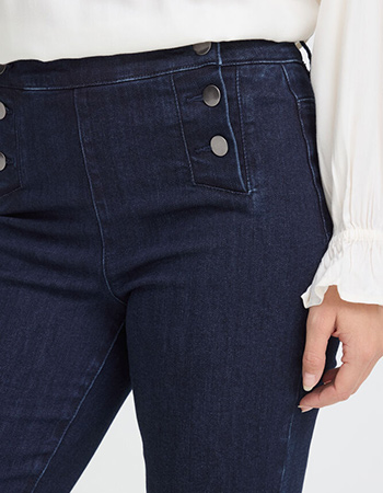 jeans met sierknopen