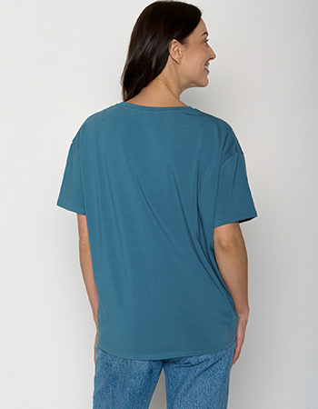 Casual dames T-shirt met subtiele print, perfect voor een bewuste look.