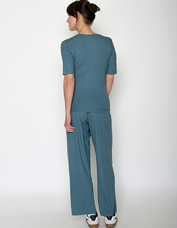 Easy going broek met wijde pijpen, soepel vallend en heerlijk licht om te dragen