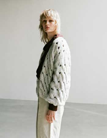 NTI Knitwear vest Reina in silver, handgebreid van zachte baby alpacawol.