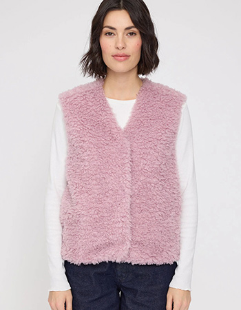 Warme faux fur bodywarmer “Amy” in crème van Mazine. Vegan en stijlvol.