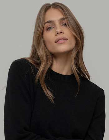 uurzame crewneck sweater van Rifo, gemaakt van 95% gerecycled kasjmier.