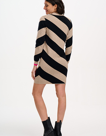 Eerlijke mode met karakter. De Verity jurk van Sugarhill Brighton combineert com