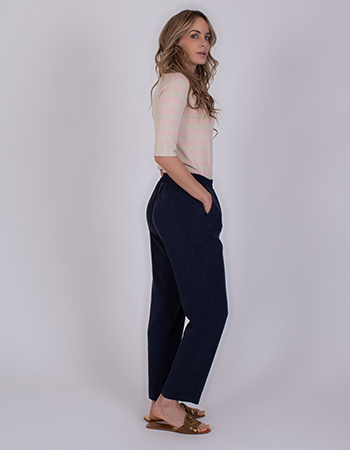 Zomerse dames broek van Tencel en linnen met een lichte, ademende feel.