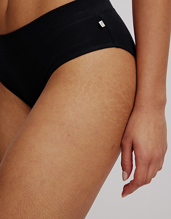 Slip Basic Tencel Zwart