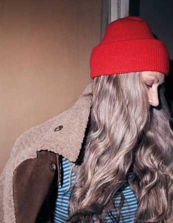 Warme Zilch muts in tomato rood. Gemaakt van een zachte wolmix met alpaca. Comfo