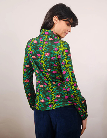 Ontdek de kleurrijke Felice blouse van Pretty Vacant: speels, comfortabel en fai