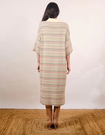 De jurken van Pretty Vacant brengen kleur en charme in je garderobe, met respect