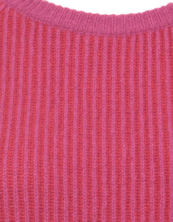 Trui Emillia Gerecycled Wol Red Pink detail