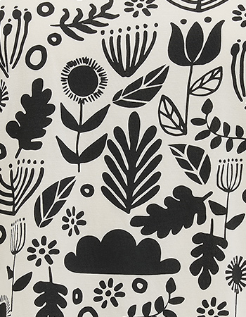 T&#8209;shirt Kinsley Folk Floral Black detail