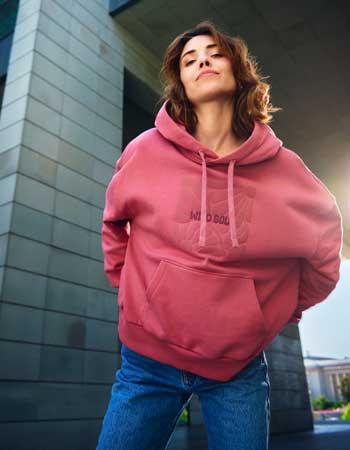 sweater grenbomb mellow bij watMooi de duurzame webshop