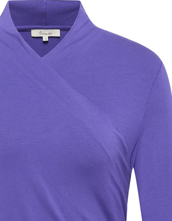 Longsleeve Wrap Feminine Grape detail