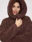 Warme lange faux fur jas van Mazine in zachte chestnut tint. Vegan, stijlvol en 