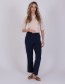 Donkerblauwe pantalon van The Clothed met een soepele valling en zomers draagcom