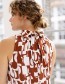 Top Ann Mouwloos Strik Pecan Abstract